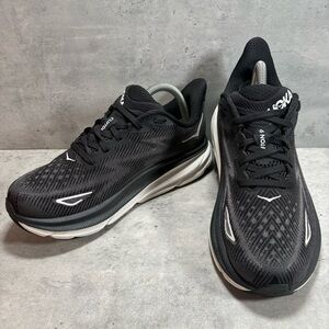 Hoka One One Clifton 9 Womens 1132211 BWHT Black Running Shoes Sneakers Sz 8.5 D